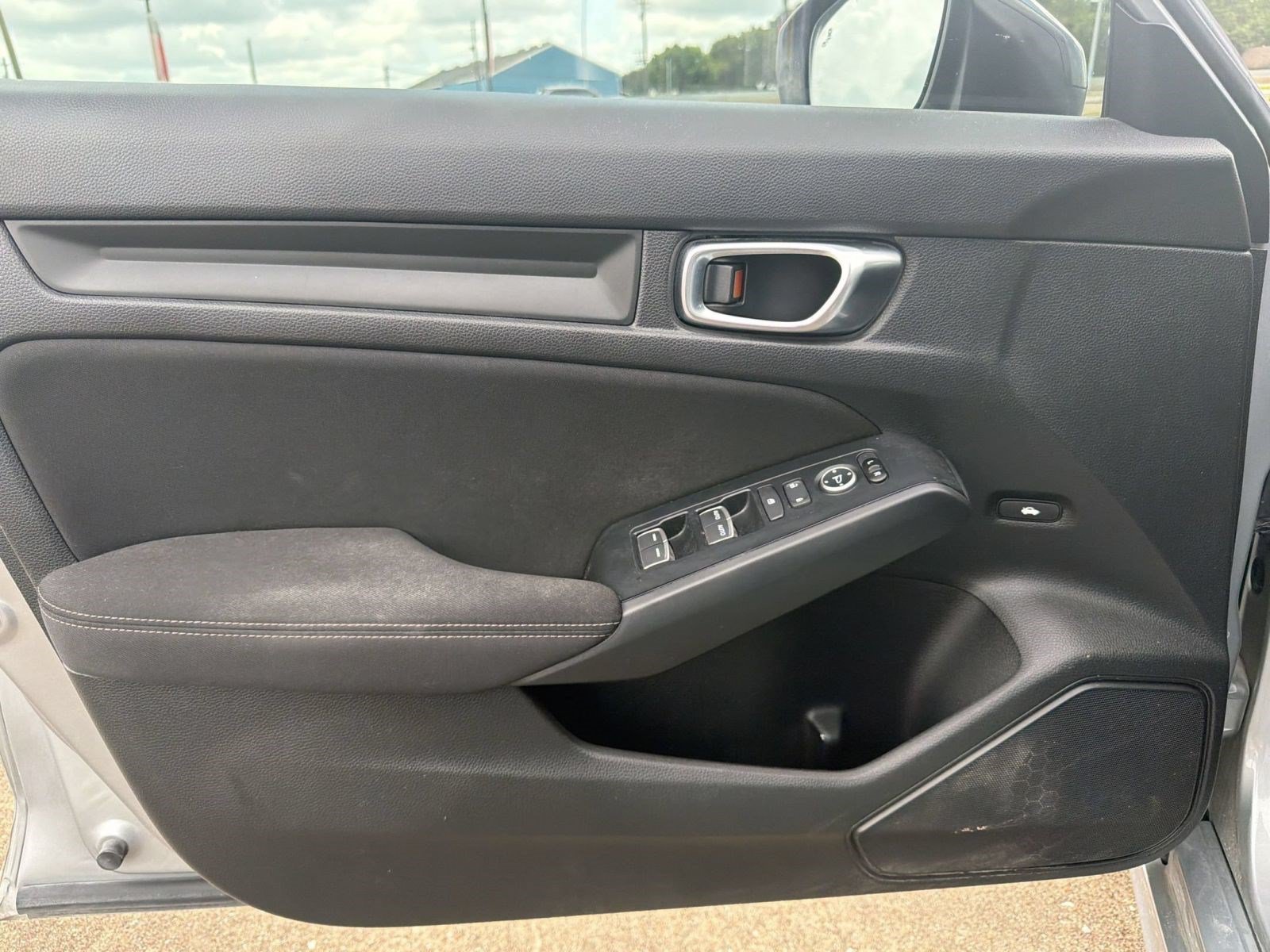Used 2025 Honda Civic Sport image 13