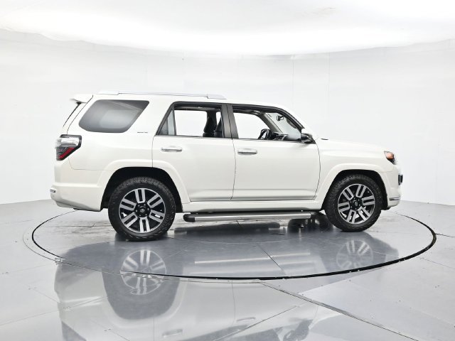 Used 2018 Toyota 4Runner Limited RWD image 2