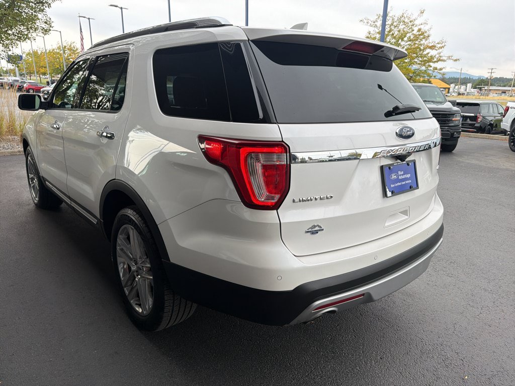 Certified 2017 Ford Explorer Limited AWD/4WD image 14