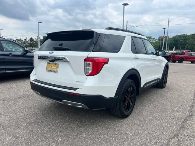 Certified 2024 Ford Explorer XLT w/ Equipment Group 202A AWD/4WD image 4