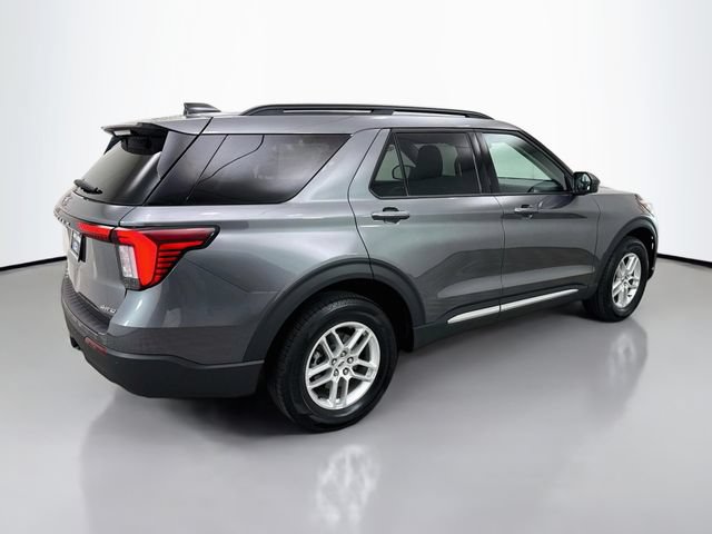 Certified 2025 Ford Explorer Active AWD/4WD image 7