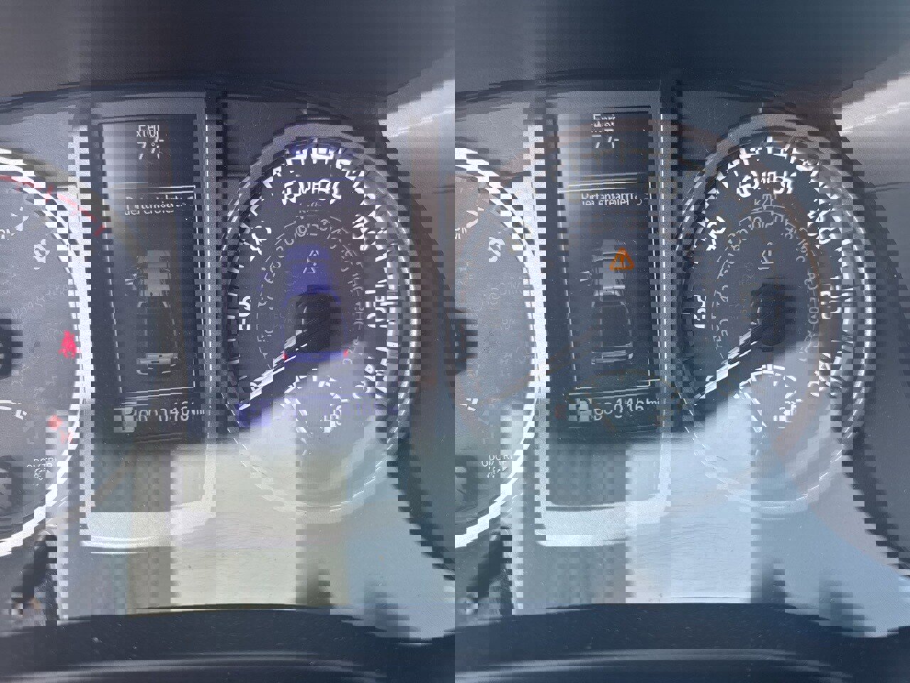 Used 2018 Toyota Tacoma SR5 image 12