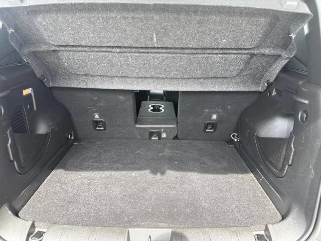 Used 2021 Jeep Renegade Latitude w/ Convenience Group AWD/4WD image 7