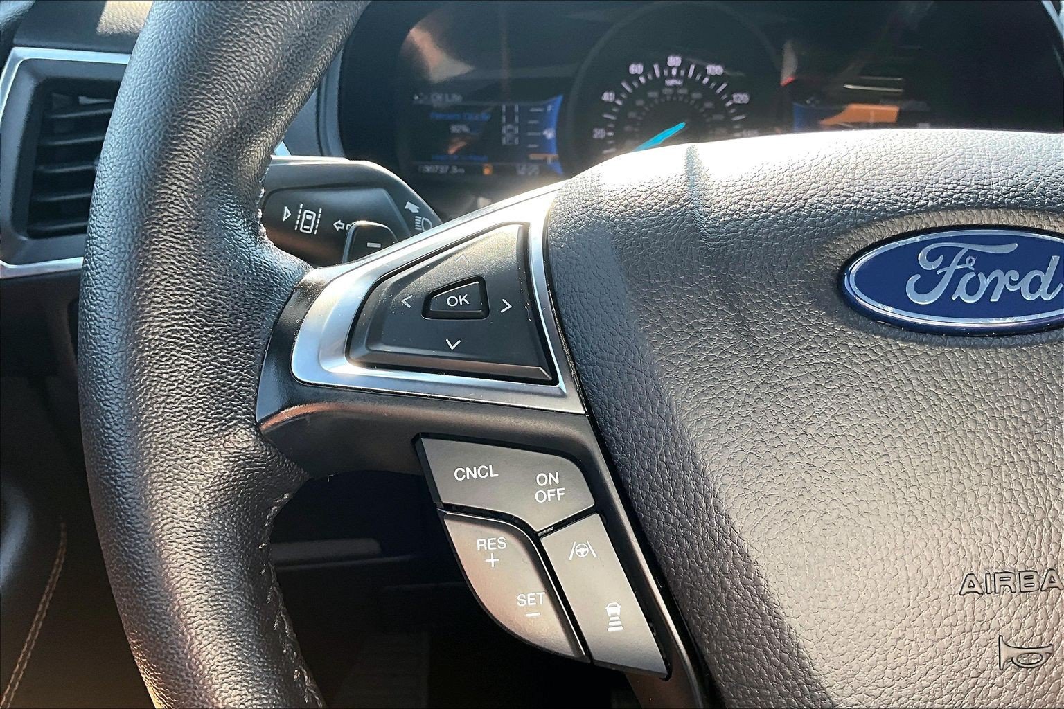 Certified 2024 Ford Edge Titanium w/ Titanium Elite Package AWD/4WD image 22