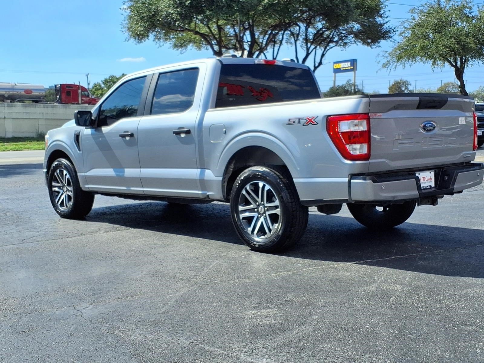 Certified 2022 Ford F150 XL w/ STX Appearance Package RWD image 8