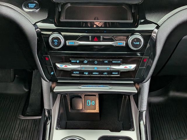 Certified 2024 Ford Explorer ST-Line w/ Class IV Trailer Tow Package image 32