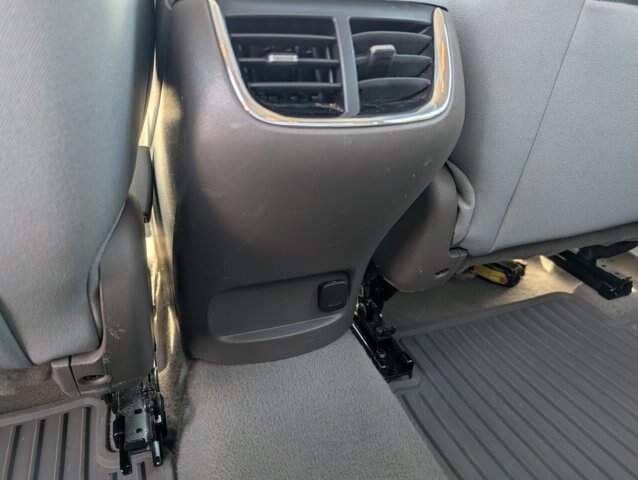 Used 2023 Chevrolet Malibu LT FWD image 26