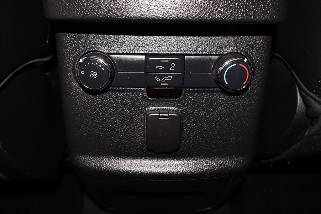 Certified 2018 Ford Explorer XLT w/ Equipment Group 202A AWD/4WD image 14