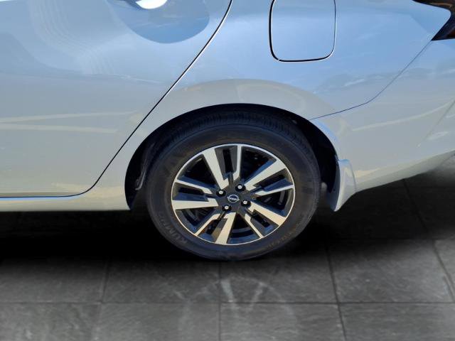 Used 2025 Nissan Versa SV w/ Trunk Package FWD image 29