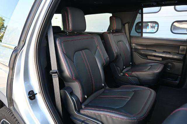Certified 2024 Ford Expedition Limited AWD/4WD image 28