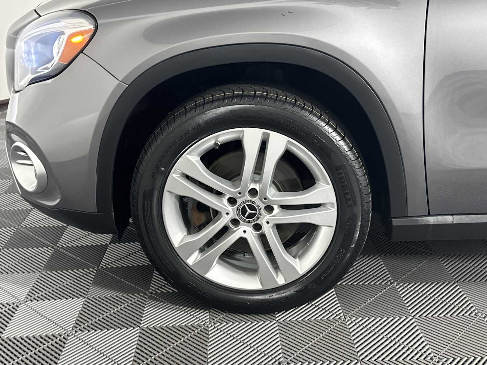 Used 2019 Mercedes-Benz GLA 250 image 16
