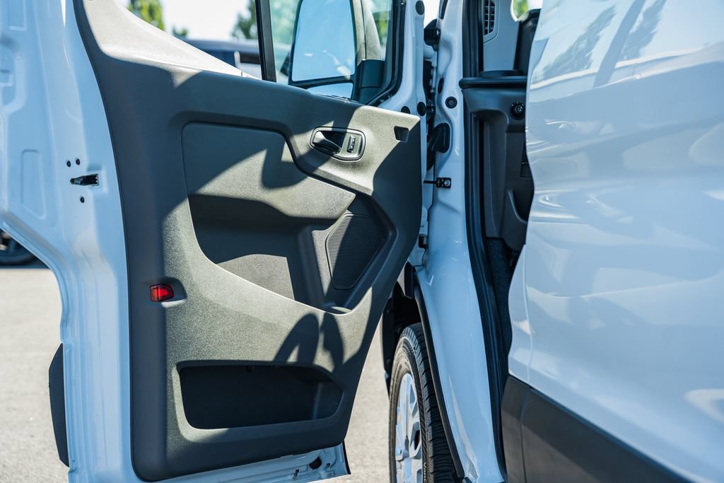Certified 2025 Ford Transit 250 Low Roof w/ Exterior Upgrade Package RWD image 40