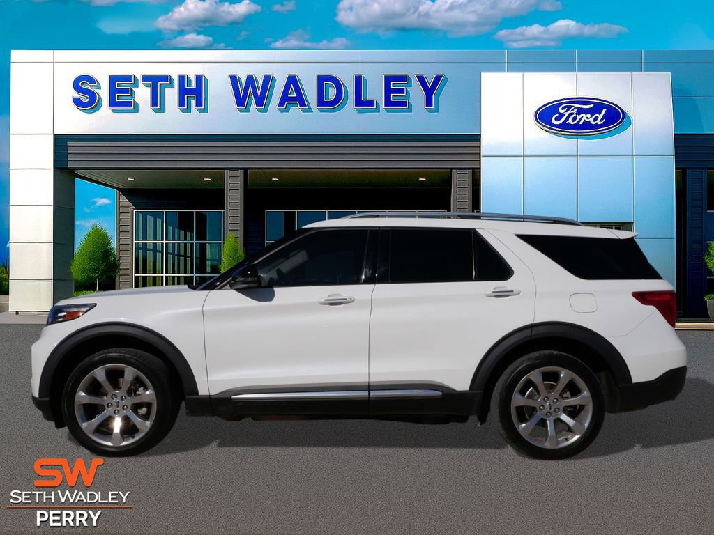 Certified 2020 Ford Explorer Platinum w/ Premium Technology Package image 2