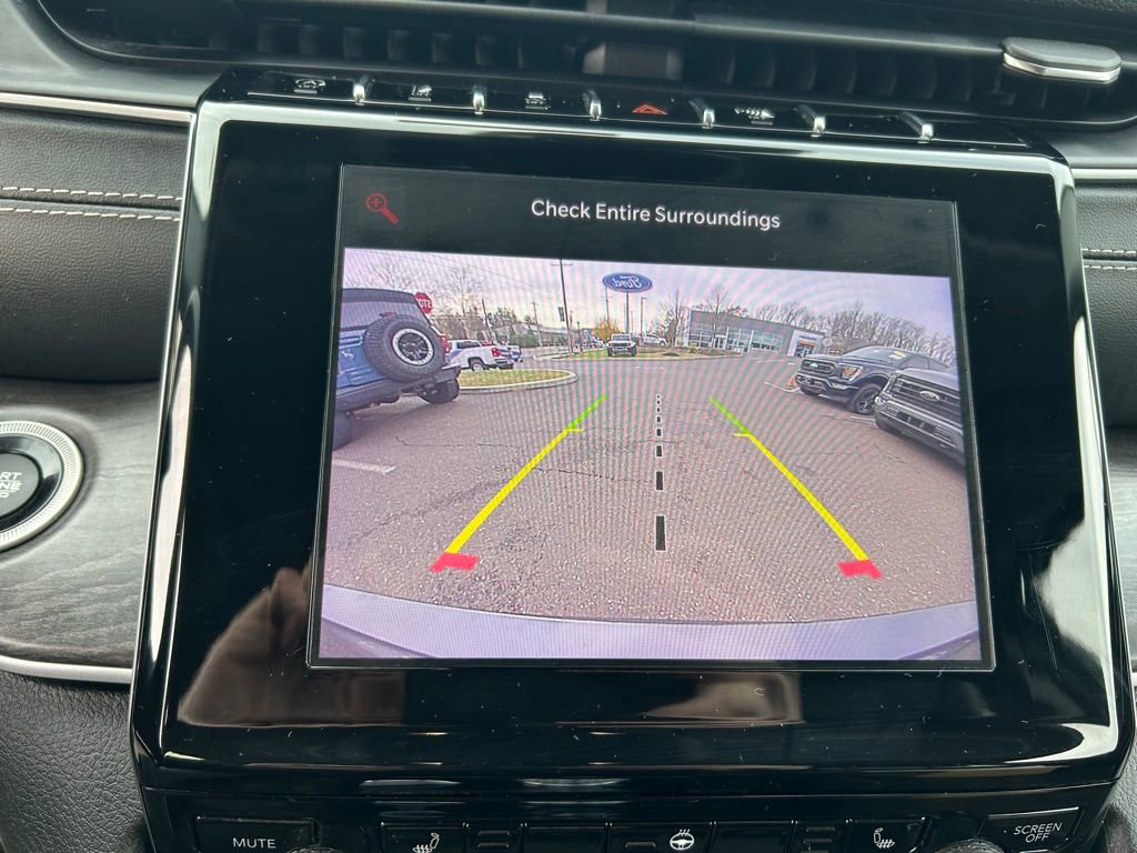 Used 2022 Jeep Grand Cherokee L Limited image 29