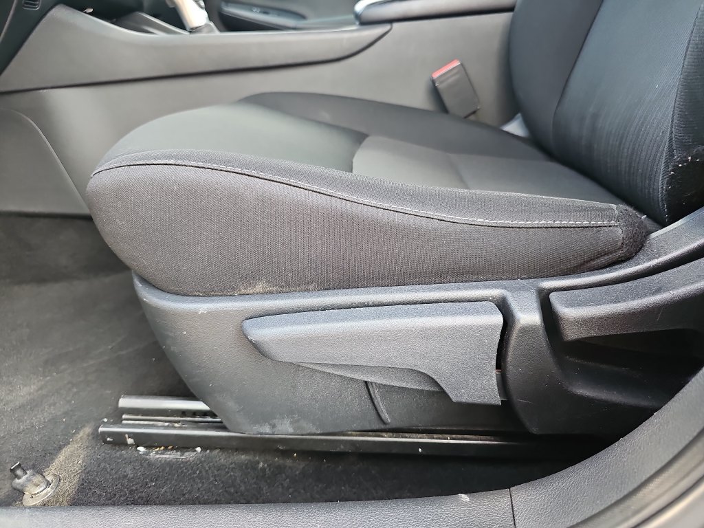 Used 2024 Nissan Sentra SV FWD image 27