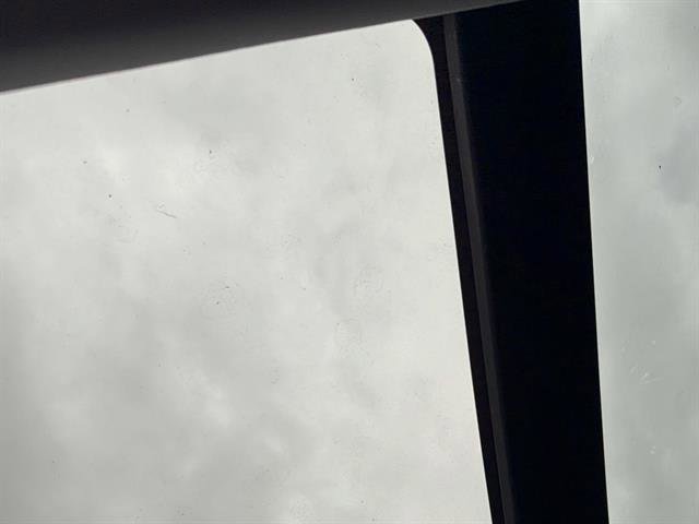 Certified 2022 Ford Explorer XLT w/ Equipment Group 202A image 2