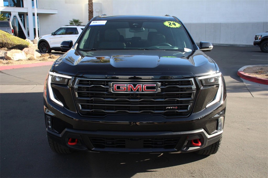 Used 2024 GMC Acadia AT4 w/ Luxury Package image 11