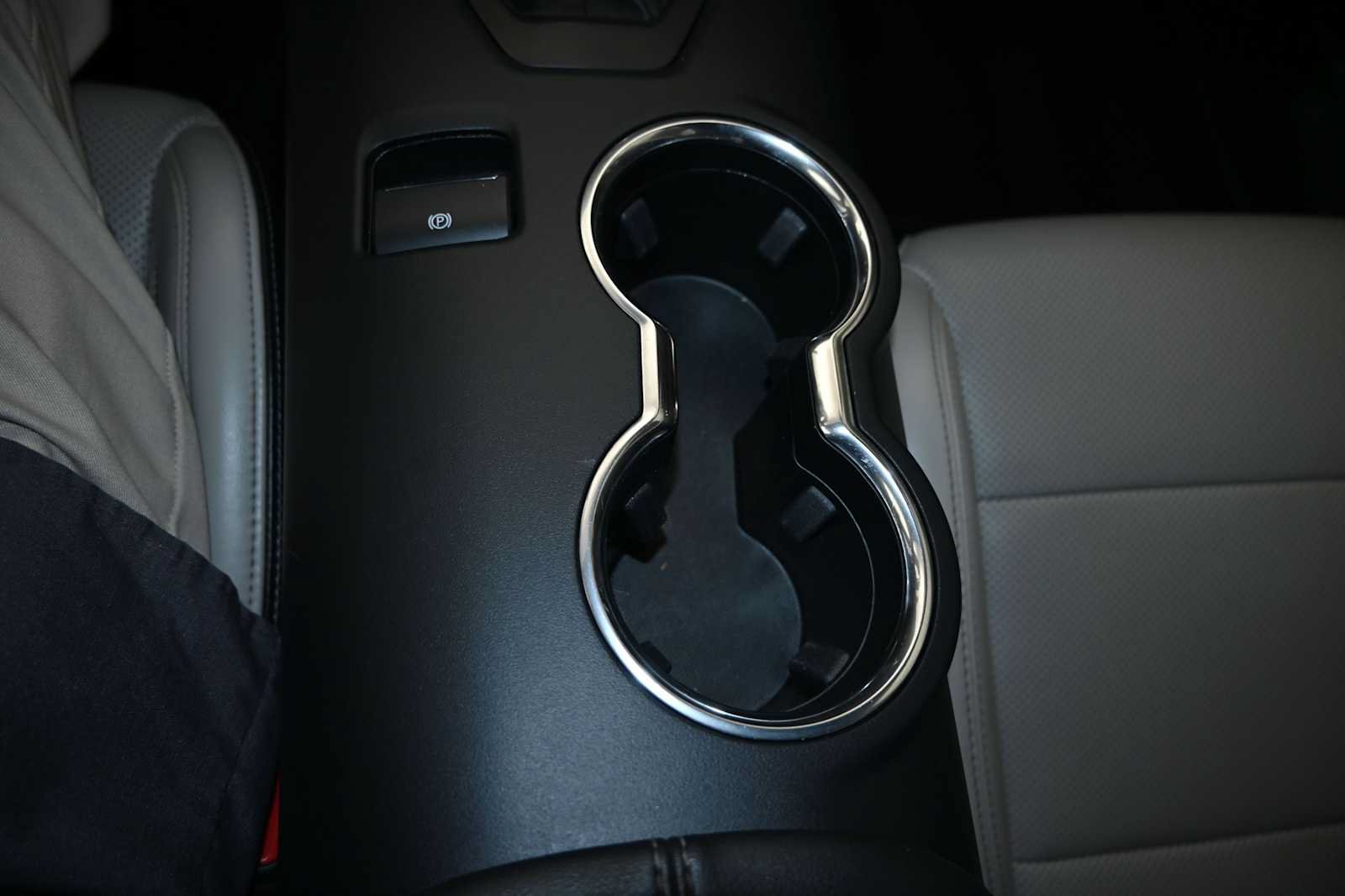 Certified 2024 Ford Mustang Premium RWD image 23