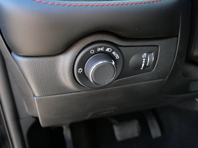 Used 2024 Dodge Durango GT AWD/4WD image 17