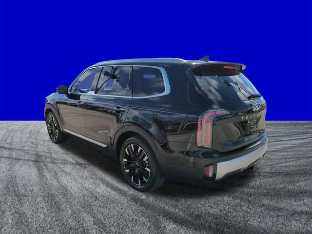 Used 2024 Kia Telluride SX w/ Towing Package image 3
