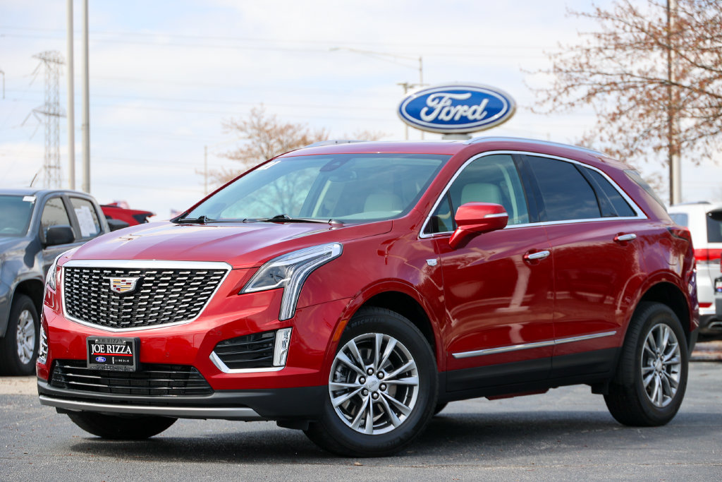 Used 2021 Cadillac XT5 Premium Luxury w/ LPO, Floor Liner Package AWD/4WD image 2