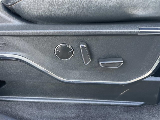 Certified 2023 Ford F150 Lightning Lariat image 34