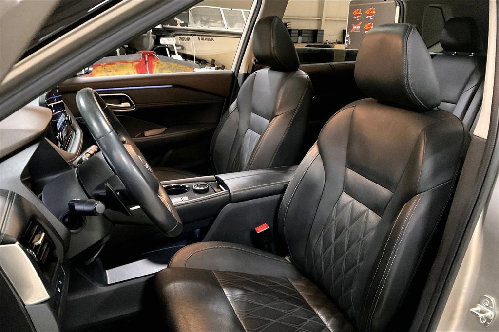 Used 2023 Nissan Rogue Platinum w/ Platinum Premium Package image 24