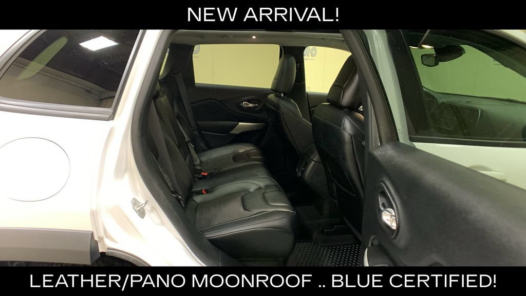 Used 2022 Jeep Cherokee Latitude w/ Sun & Sound Group AWD/4WD image 13
