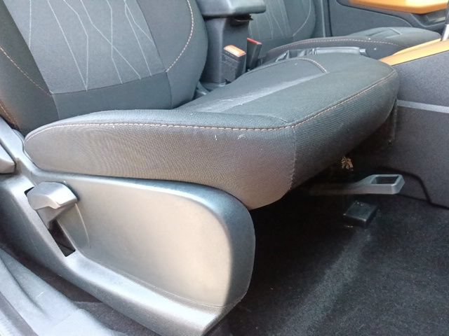 Certified 2021 Ford EcoSport SE w/ SE Appearance Package FWD image 33
