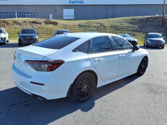 Used 2025 Honda Civic Sport image 3