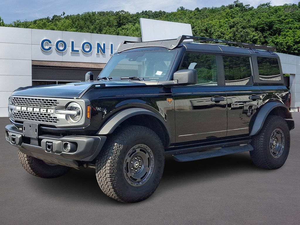 Certified 2025 Ford Bronco Badlands w/ Sasquatch Package AWD/4WD image 3