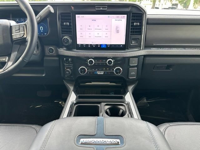 Certified 2025 Ford F250 Platinum AWD/4WD image 17
