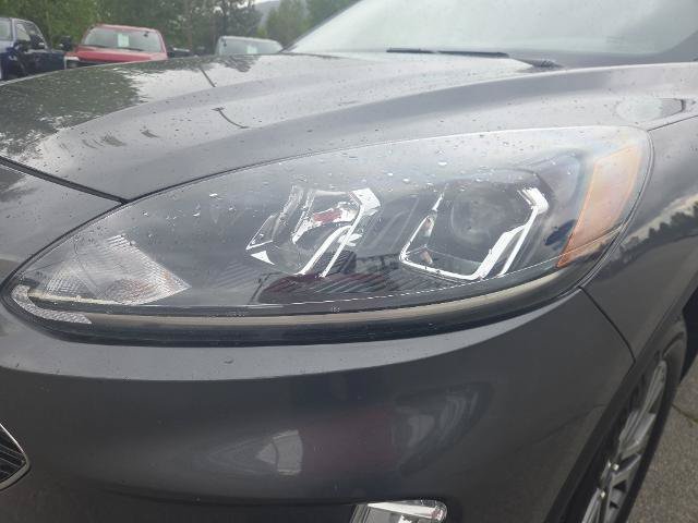 Certified 2021 Ford Escape SEL AWD/4WD image 4