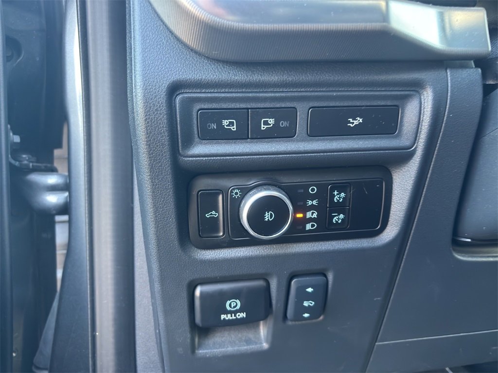 Certified 2024 Ford F150 Lariat w/ Equipment Group 502A High image 39