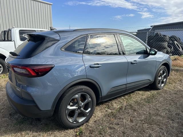 Certified 2025 Ford Escape ST-Line image 7