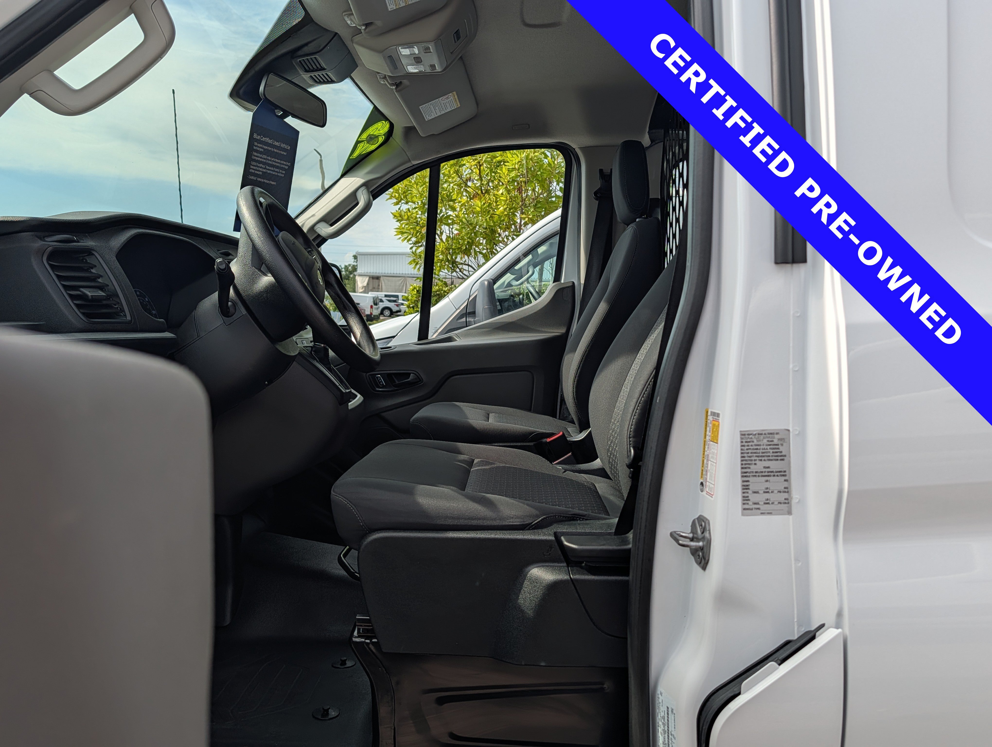 Certified 2025 Ford Transit 250 Low Roof w/ Exterior Upgrade Package RWD image 18