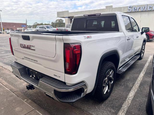 Used 2023 GMC Sierra 1500 SLT w/ SLT Premium Plus Package AWD/4WD image 8