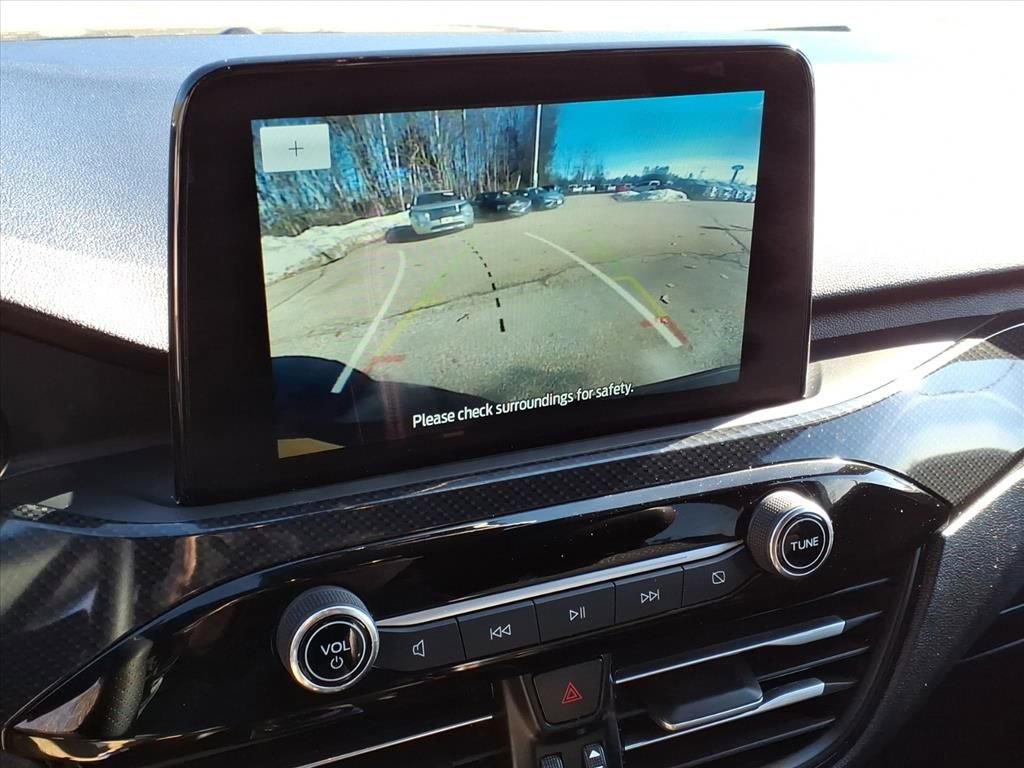 Certified 2025 Ford Escape ST-Line image 17