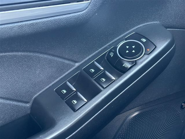 Certified 2023 Ford Escape SE w/ PHEV Premium Package FWD image 16