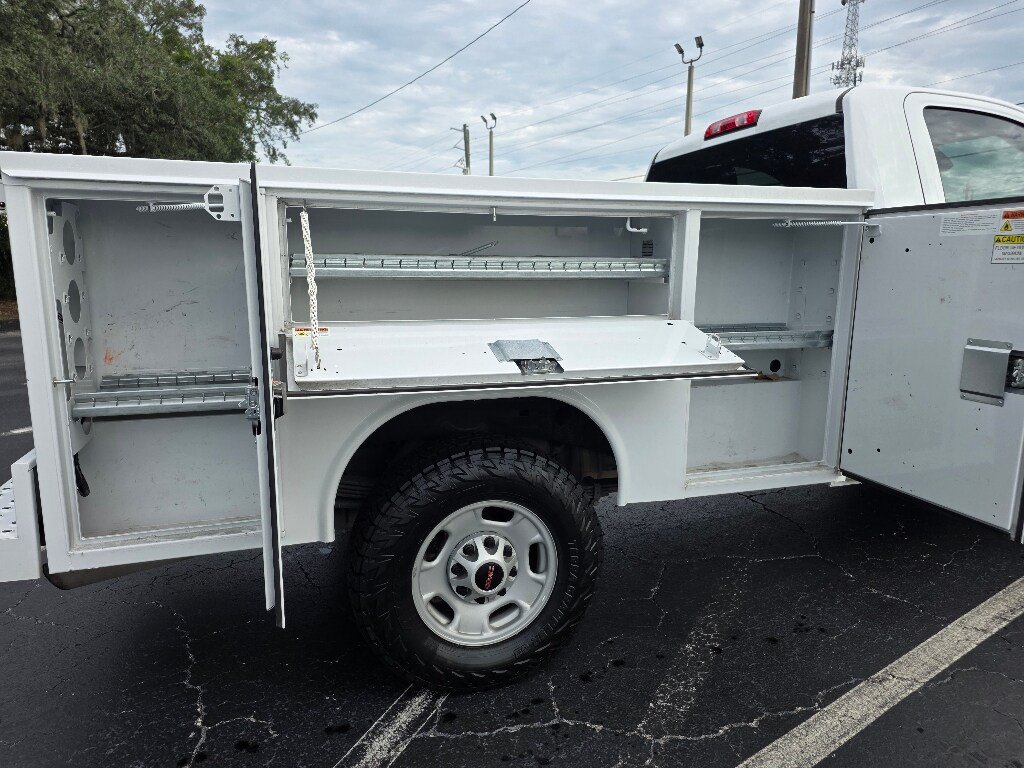 Used 2024 GMC Sierra 2500 Pro w/ Convenience Package AWD/4WD image 18