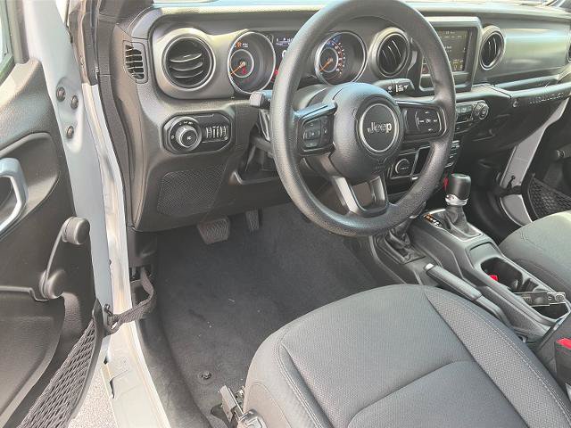 Used 2022 Jeep Wrangler Sport AWD/4WD image 6