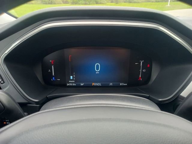 Certified 2025 Ford Escape Active AWD/4WD image 16