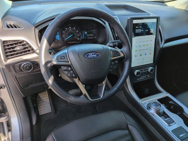 Certified 2023 Ford Edge SEL w/ Convenience Package AWD/4WD image 17
