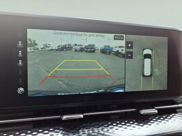 Used 2024 Kia Carnival SX Prestige FWD image 25