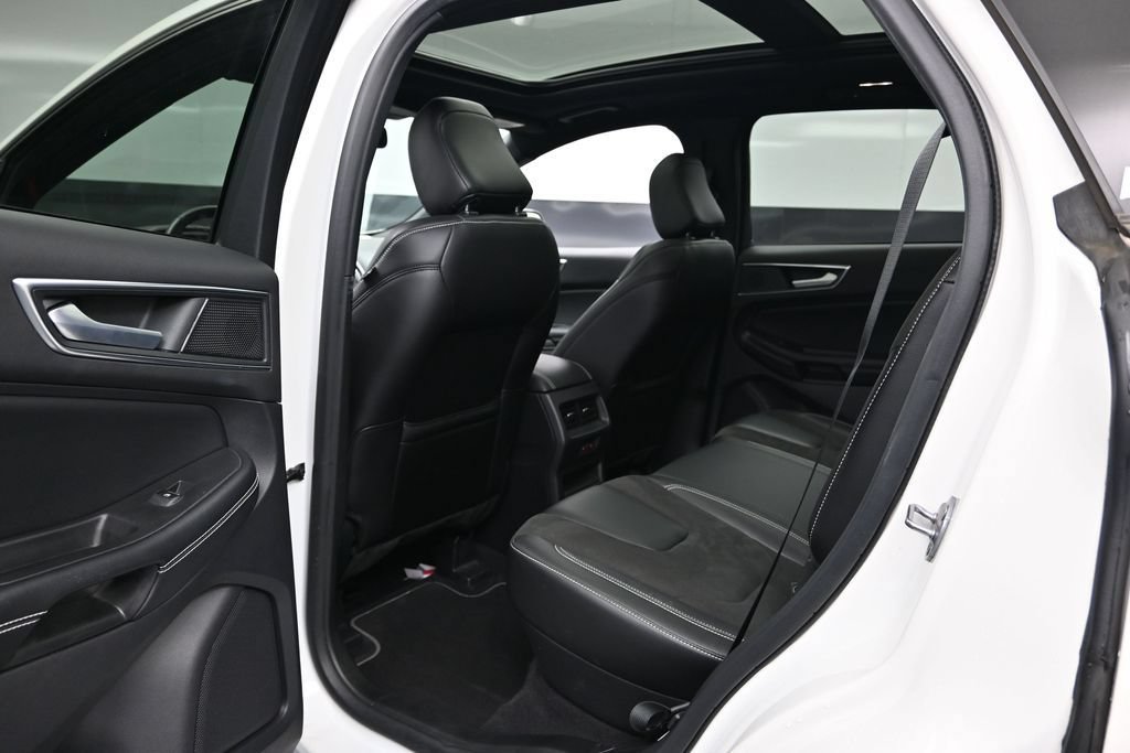 Certified 2022 Ford Edge ST w/ Equipment Group 401A AWD/4WD image 20
