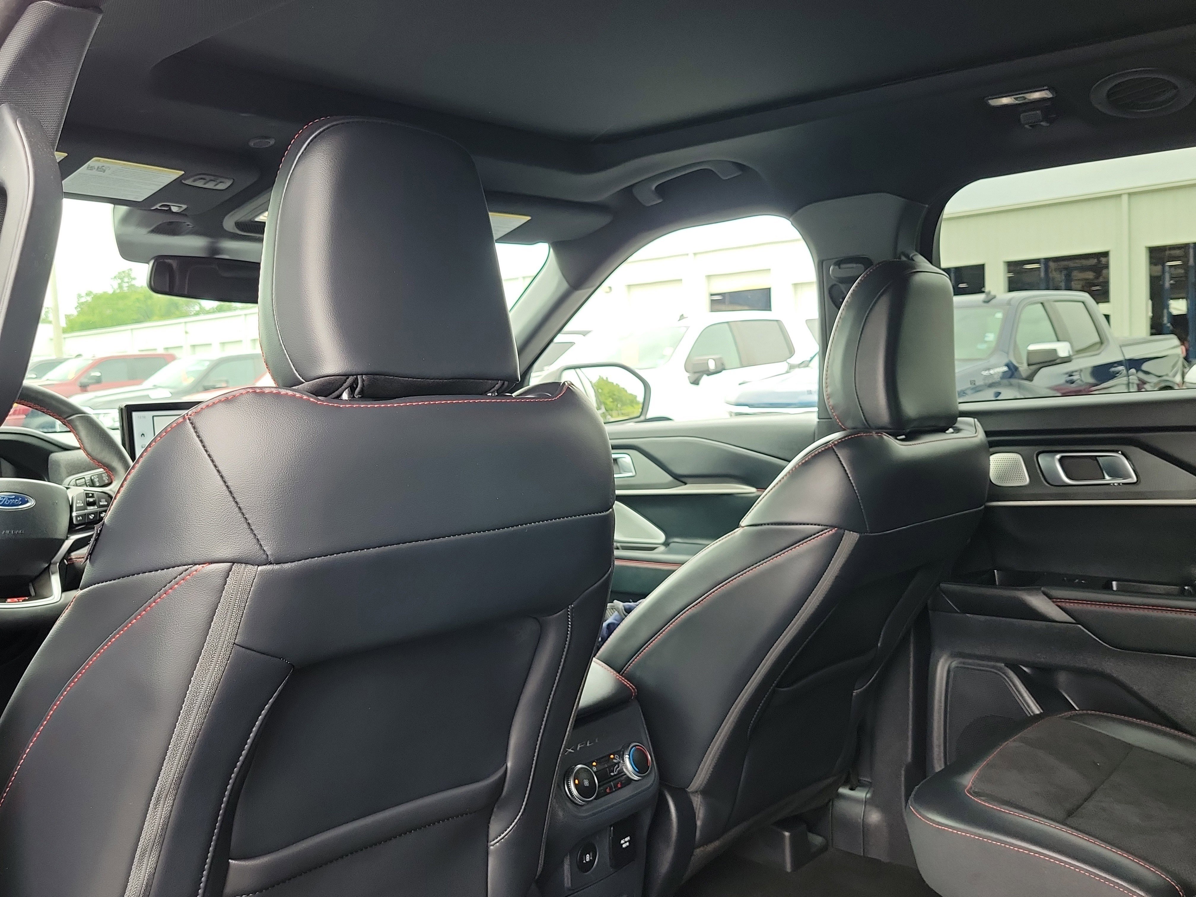 Certified 2025 Ford Explorer ST w/ Sun And Sound Package AWD/4WD image 15