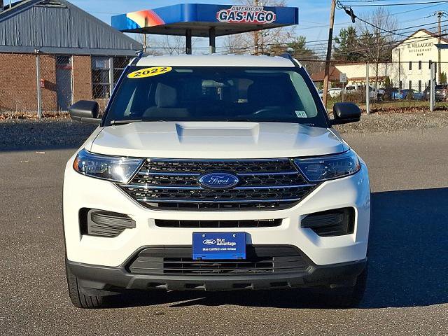Certified 2022 Ford Explorer XLT image 2