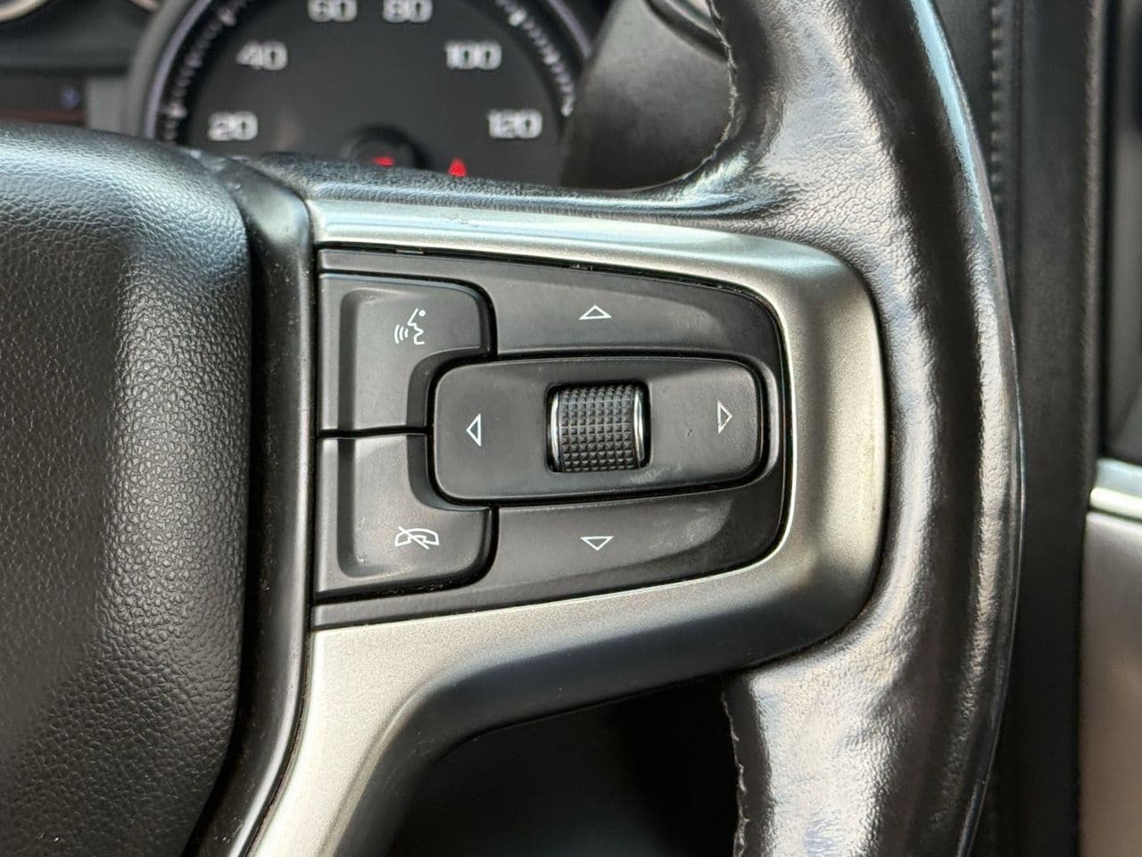 Used 2020 Chevrolet Silverado 1500 LT w/ All-Star Edition AWD/4WD image 14