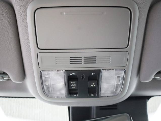 Used 2019 Honda Pilot EX-L image 18