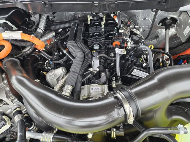 Certified 2025 Ford F150 XLT w/ Equipment Group 302A MID AWD/4WD image 29